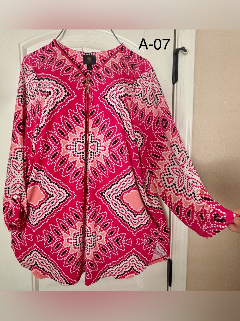 JM Collection Hot Pink and White Geometric Zip Front Blouse Tonic XL